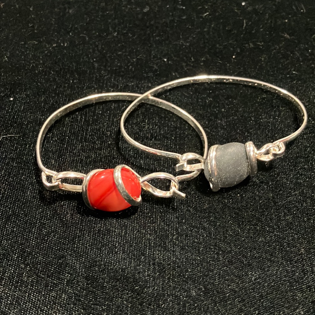 Red & Black Bracelets - E1